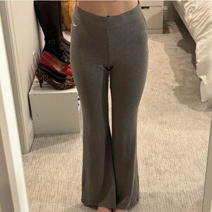 Hollister Super Soft Wide Leg Flare Comfy Stretch Gray Sweater Pants, Size Small